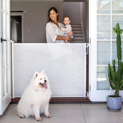 FlexiGuard™ Retractable Baby Gate